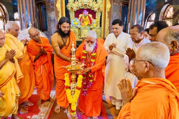 Akhand Namasmaran started at Tapobhoomi Gurupeeth from today, in the presence of Bhrigu Peethadhishwar Goswami Sushil ji Maharaj - Shree Datta Padmanabh Peeth - 