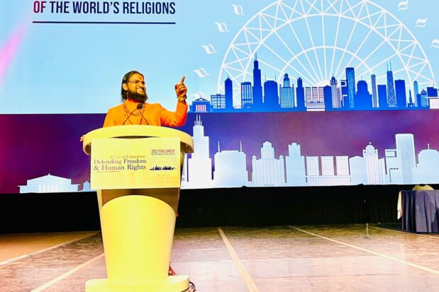 Addressed the Parliament of the worlds religions at Chicago, USA - Shree Datta Padmanabh Peeth - 